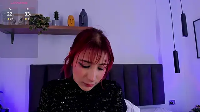 Cristalfoxy  online show from 29, 6, 2026