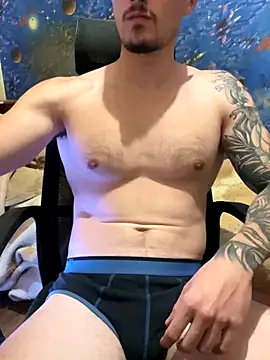 Snapshot of fronkie9384 chatting on 20, 10, 2025 fronkie9384 online show from 20, 10, 2025