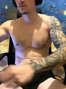 Snapshot of fronkie9384 chatting on 10, 11, 2025 fronkie9384 online show from 10, 11, 2025