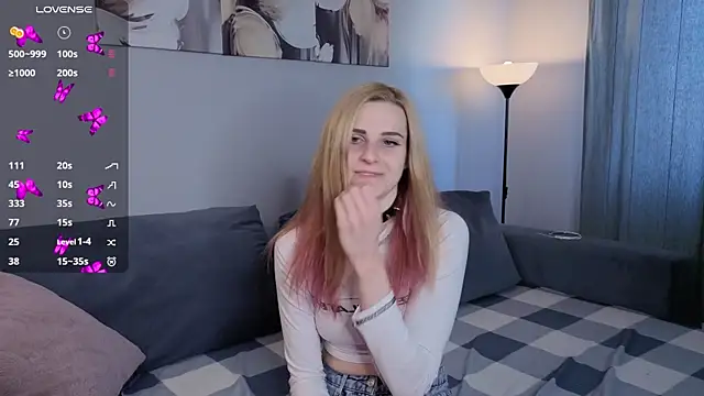 HelenMartines online show from 17, 10, 2025