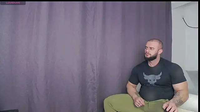 RickyMiami1 online show from 18, 11, 2025