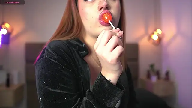 Julieth Rojas online show from 21, 7, 2026