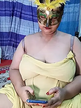 Tanisha-Chy online show from 3, 7, 2026