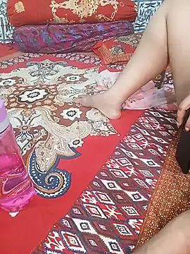 Tanisha-Chy online show from 25, 7, 2026