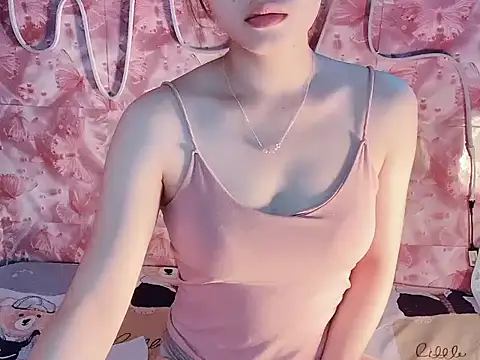 Miumiu028 online show from 21, 12, 2025