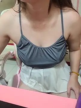 Snapshot of YanHann chatting on 22, 10, 2025 YanHann online show from 22, 10, 2025