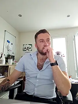 Snapshot of Keviios chatting on 18, 9, 2025 Keviios online show from 18, 9, 2025