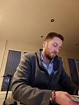 Snapshot of Keviios chatting on 14, 10, 2025 Keviios online show from 14, 10, 2025