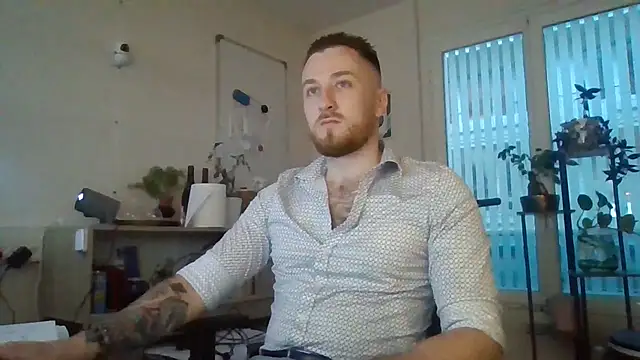 Snapshot of Keviios chatting on 25, 10, 2025 Keviios online show from 25, 10, 2025