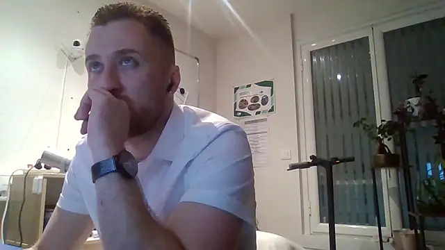 Snapshot of Keviios chatting on 28, 10, 2025 Keviios online show from 28, 10, 2025