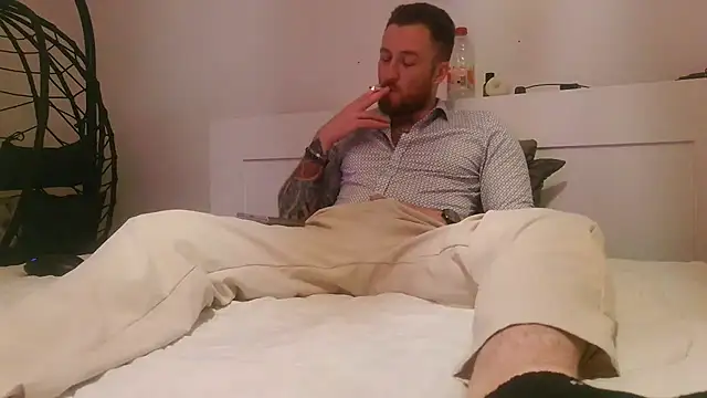 Snapshot of Keviios chatting on 7, 11, 2025 Keviios online show from 7, 11, 2025