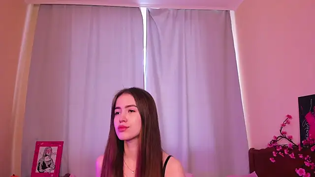 Chloeee4200 online show from 29, 6, 2026