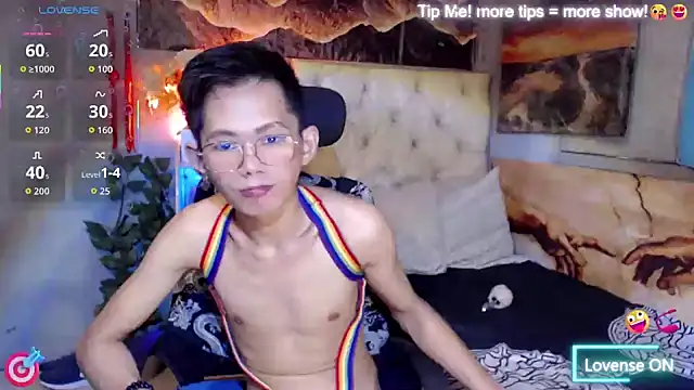 Snapshot of Skinny_CumLoader69 chatting on 9, 10, 2025 Skinny CumLoader69 online show from 9, 10, 2025