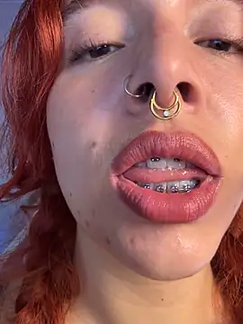 bri von dhara   online show from 9, 9, 2025