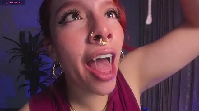 bri von dhara   online show from 19, 10, 2025