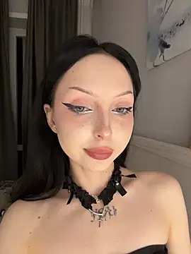 Lina Thornton  online show from 30, 4, 2026