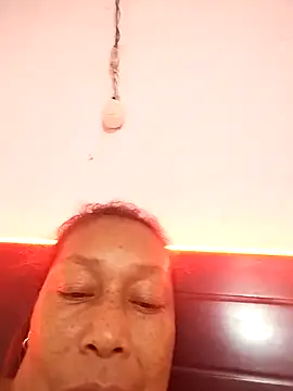 Naomi-Mature online show from 6, 2, 2026