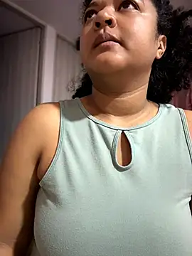 Snapshot of Rizos_hot_official chatting on 13, 7, 2026 Rizos hot official online show from 13, 7, 2026