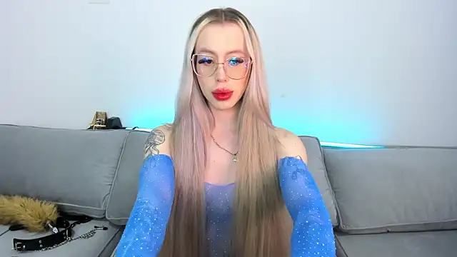 Snapshot of Sweet_Soffi chatting on 5, 10, 2025 Sweet Soffi online show from 5, 10, 2025