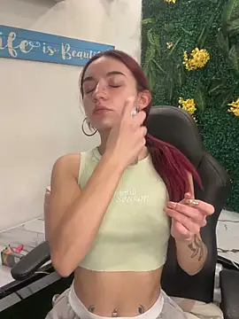 Red kytty6 online show from 4, 6, 2026