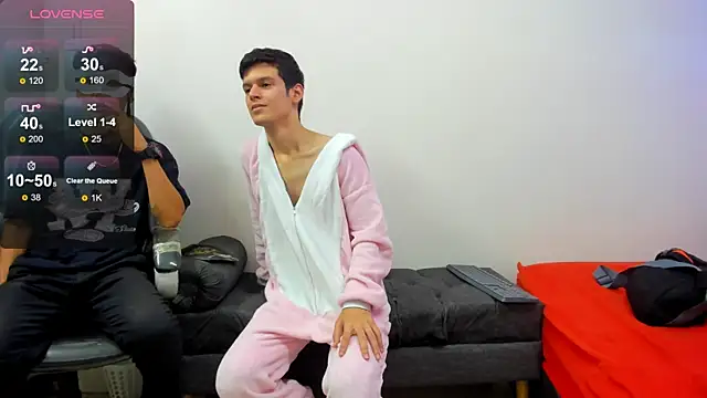 Snapshot of Holdme_Hot chatting on 23, 9, 2025 Holdme Hot online show from 23, 9, 2025