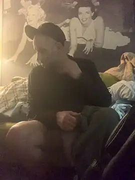 Hothotboyg online show from 17, 2, 2026