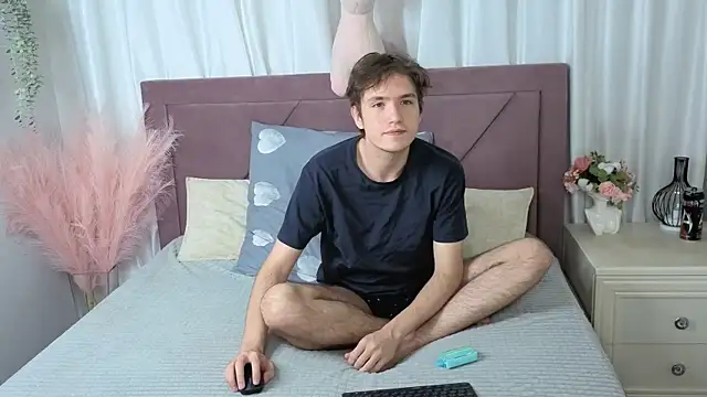 Ethan Rivers online show from 1, 10, 2025