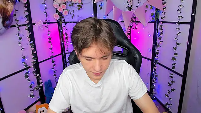 Ethan Rivers online show from 11, 10, 2025