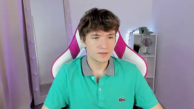 Ethan Rivers online show from 12, 10, 2025