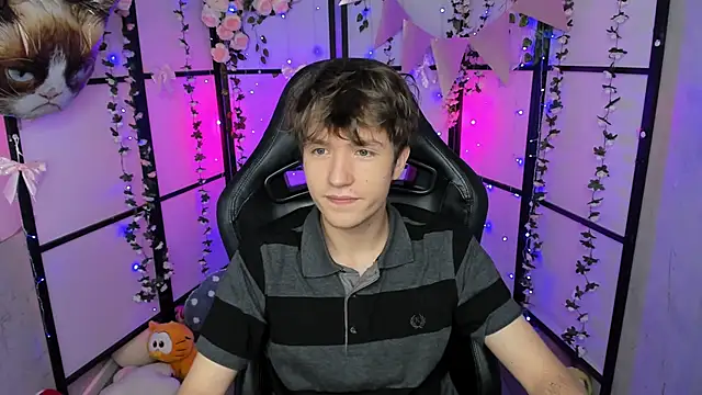 Ethan Rivers online show from 15, 10, 2025