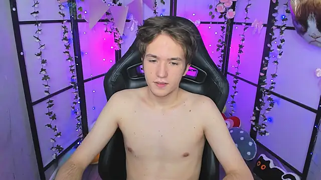 Ethan Rivers online show from 19, 10, 2025