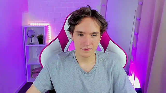 Ethan Rivers online show from 5, 11, 2025