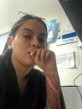 Snapshot of marianm29 chatting on 16, 1, 2026 marianm29 online show from 16, 1, 2026