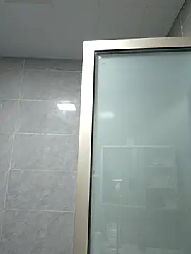 Snapshot of AAASuck chatting on 31, 10, 2025 AAASuck online show from 31, 10, 2025