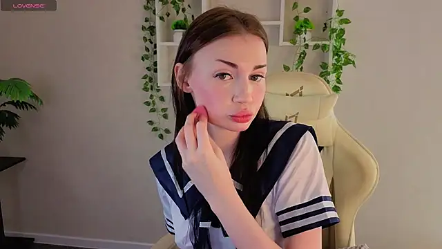 Snapshot of Jennie_Hunter chatting on 19, 11, 2025 Jennie Hunter online show from 19, 11, 2025