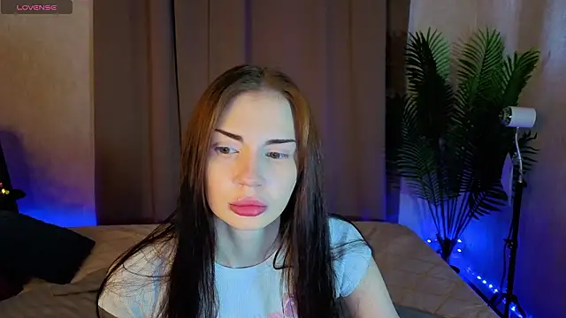 Snapshot of Jennie_Hunter chatting on 6, 3, 2026 Jennie Hunter online show from 6, 3, 2026