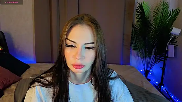 Snapshot of Jennie_Hunter chatting on 7, 3, 2026 Jennie Hunter online show from 7, 3, 2026