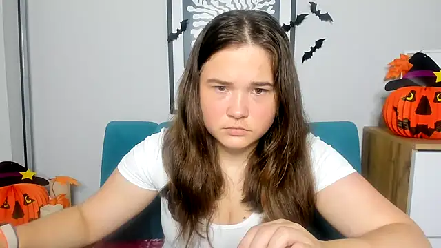 Snapshot of IsabellCharm chatting on 23, 10, 2025 IsabellCharm online show from 23, 10, 2025