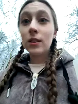 FroggyAnna online show from 26, 10, 2025