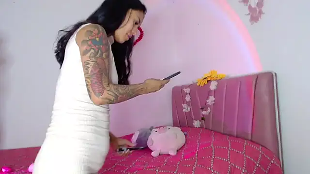 Snapshot of Liahdiaz_ chatting on 19, 9, 2025 Liahdiaz online show from 19, 9, 2025