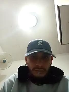 Snapshot of Juandavidbolivar chatting on 16, 11, 2025 Juandavidbolivar online show from 16, 11, 2025