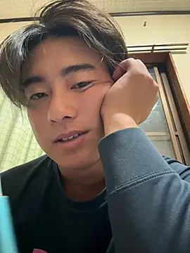 Snapshot of shoma2003 chatting on 31, 10, 2025 shoma2003 online show from 31, 10, 2025