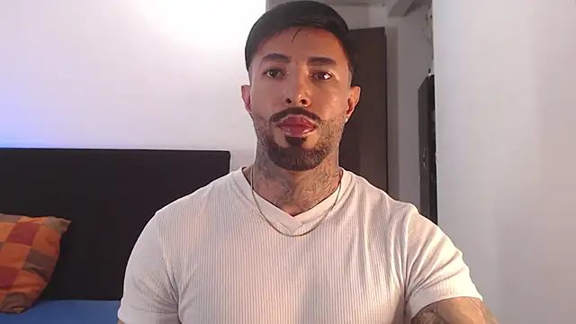 andrea de lucaa online show from 23, 7, 2026