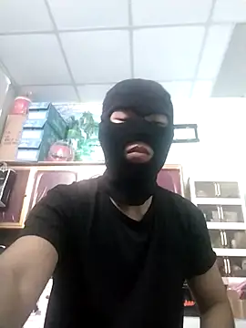 Snapshot of HoaiAn_95 chatting on 28, 10, 2025 HoaiAn 95 online show from 28, 10, 2025