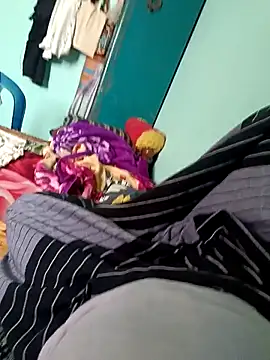 Snapshot of maddy3108 chatting on 15, 9, 2025 maddy3108 online show from 15, 9, 2025