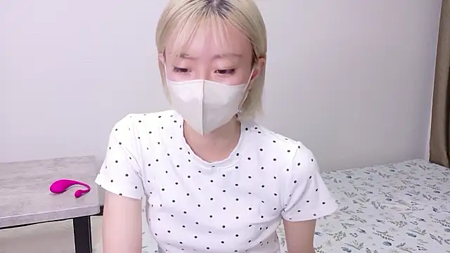 Nana  ch online show from 26, 6, 2026