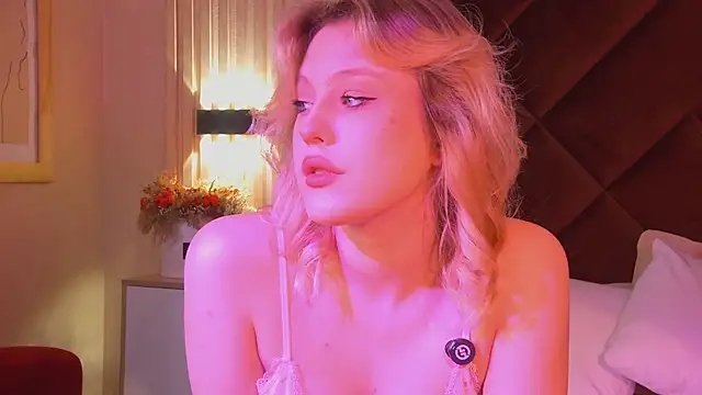 CaitlinSugar online show from 20, 11, 2025