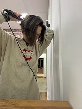 VioletAsh online show from 19, 1, 2026