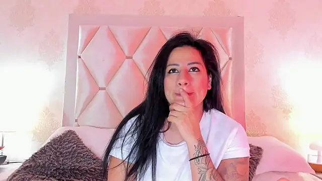 SeleneCarter online show from 23, 4, 2026