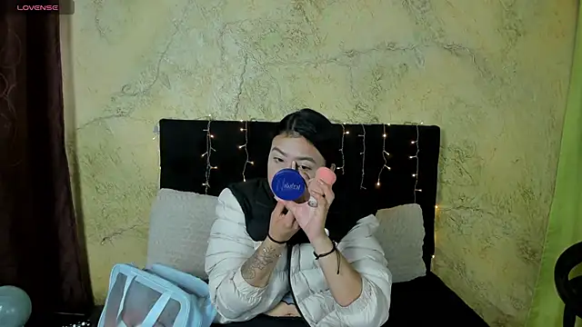 Tiffany Nm online show from 29, 4, 2026